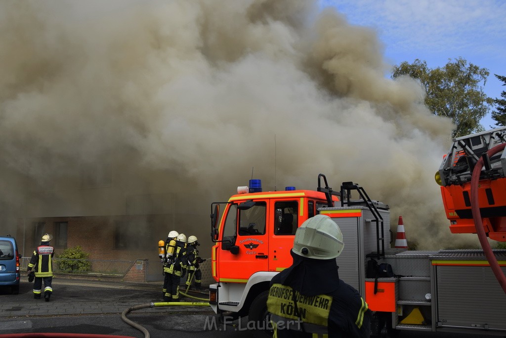 Feuer 2 Y Explo Koeln Hoehenhaus Scheuerhofstr P0044.JPG - Miklos Laubert